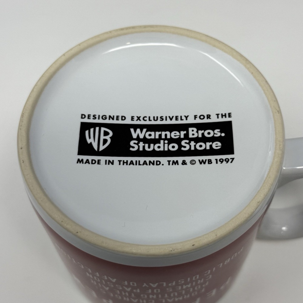 VINTAGE WARNER BROS. STUDIO STORE PEPE LE PEW JUMBO 30 OZ MUG SKUNK WANTED XOXOX - Picture 6 of 10